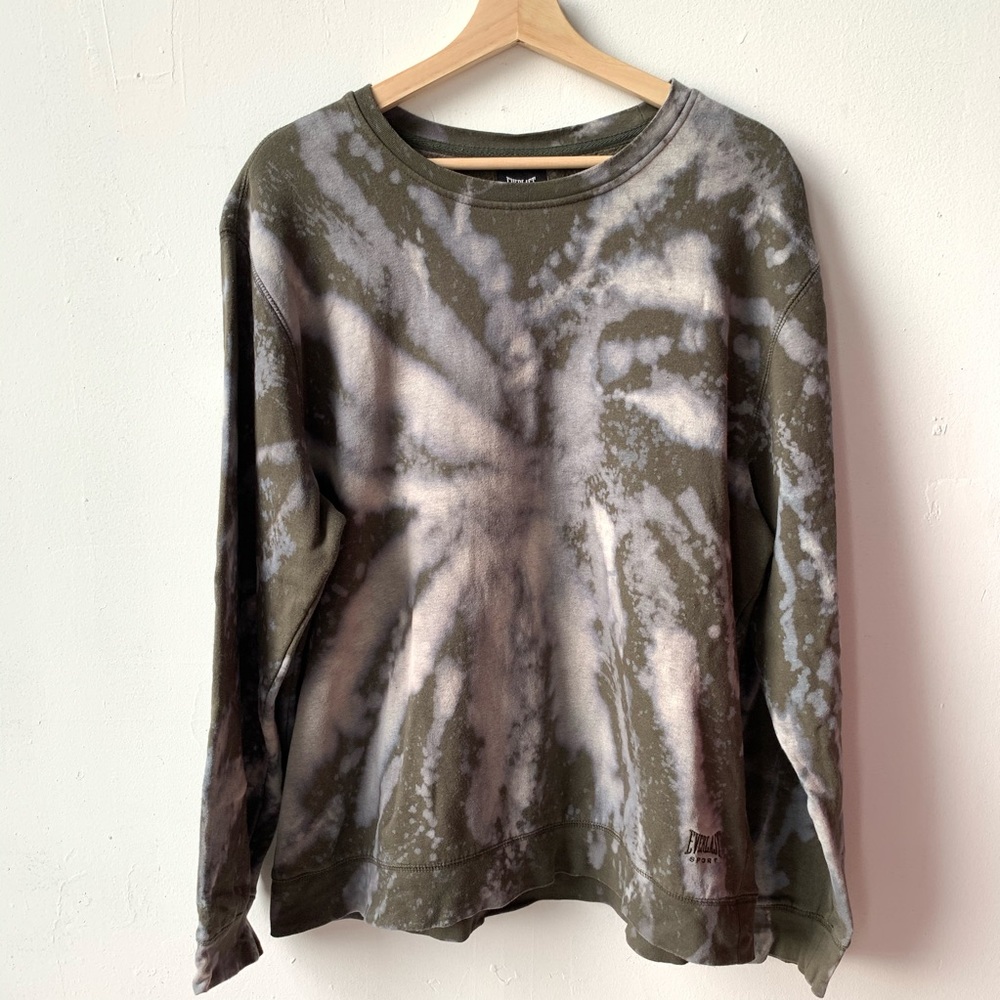 Custom bleached tie dyed crewneck sweatshirt L - Picture 1 of 6
